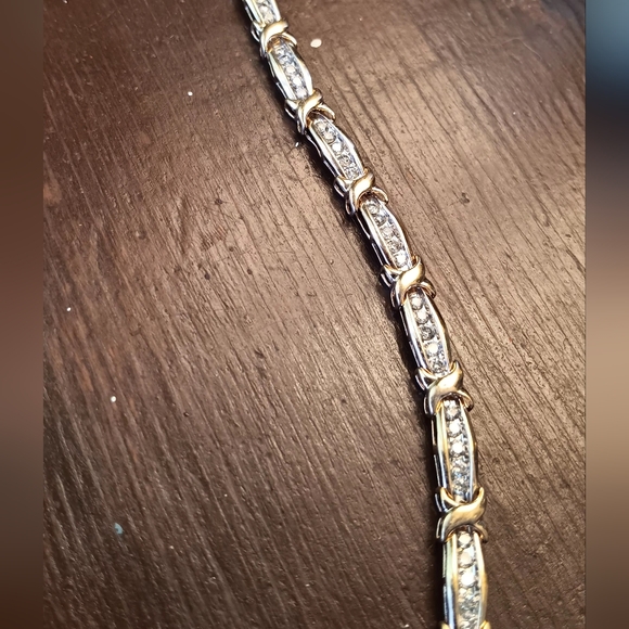 ZALE'S Diamond "X" Bracelet - Picture 8 of 14